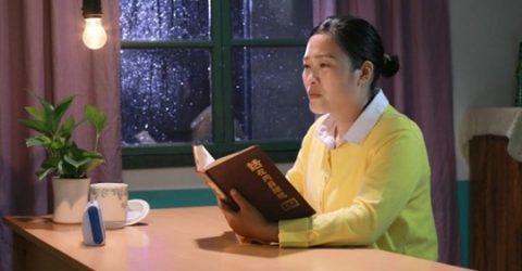 ¿De dónde viene esta voz?